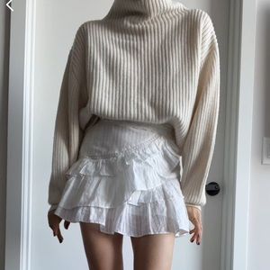 Monpellier sweater from Aritzia. Size M.
